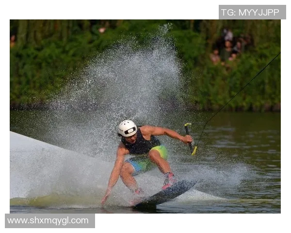 极限运动的热血与梦想：深入广州极限运动队的精神世界与团队意识